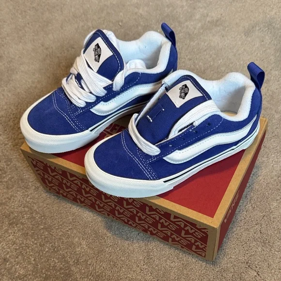 Brand New Vans Kids Knu Skool Royal Blue & White Sneakers Size 13.5 UY - Picture 1 of 5